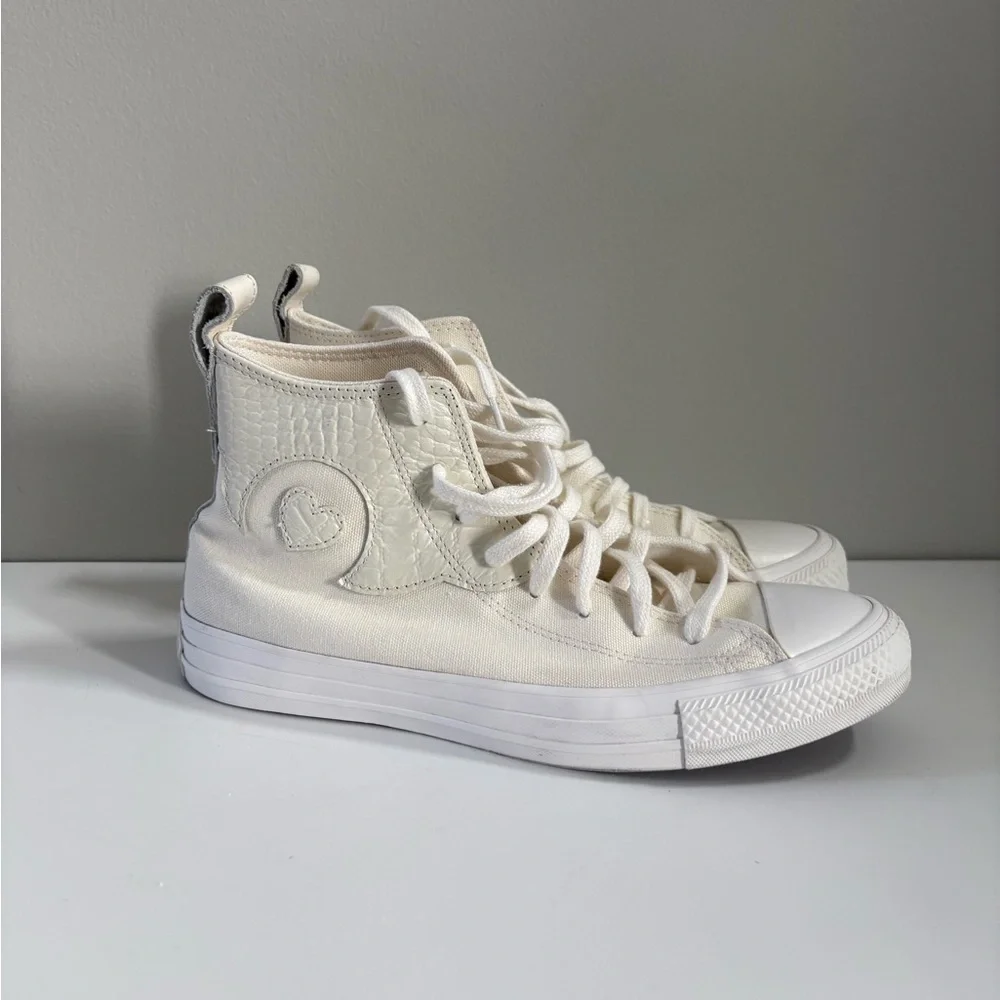 Converse Chuck Taylor All Star Western Leather Heart High-top Canvas Sneakers